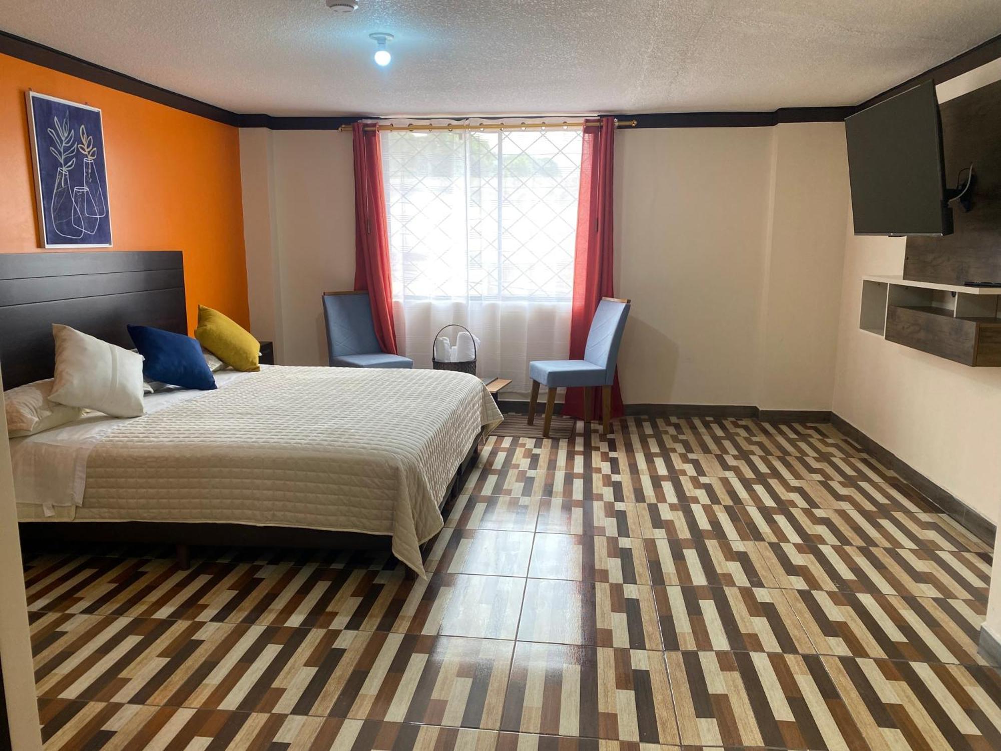 Hostal Guayllabamba Кито Экстерьер фото
